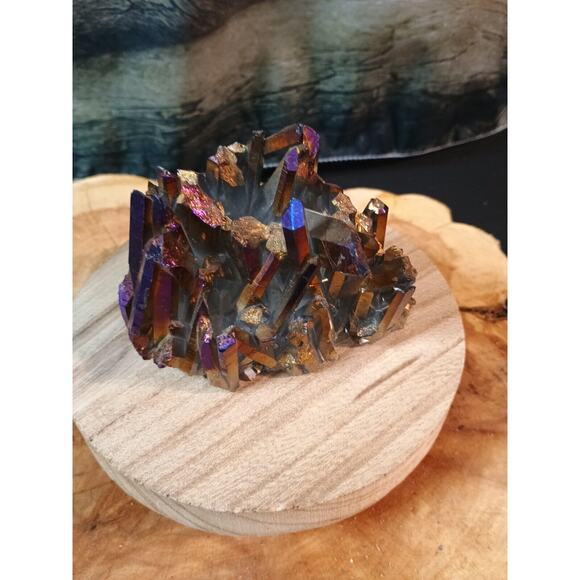 Rainbow Aqua Aura Quartz Crystal Cluster Points Titanium Coating .95lbs - Picture 6 of 16